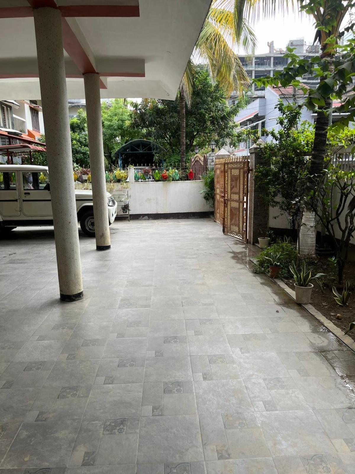 Amazing Homestay Guwahati Exterior photo